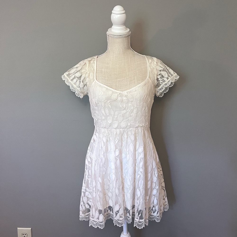 A&F Ivory Leaf Lace Dress